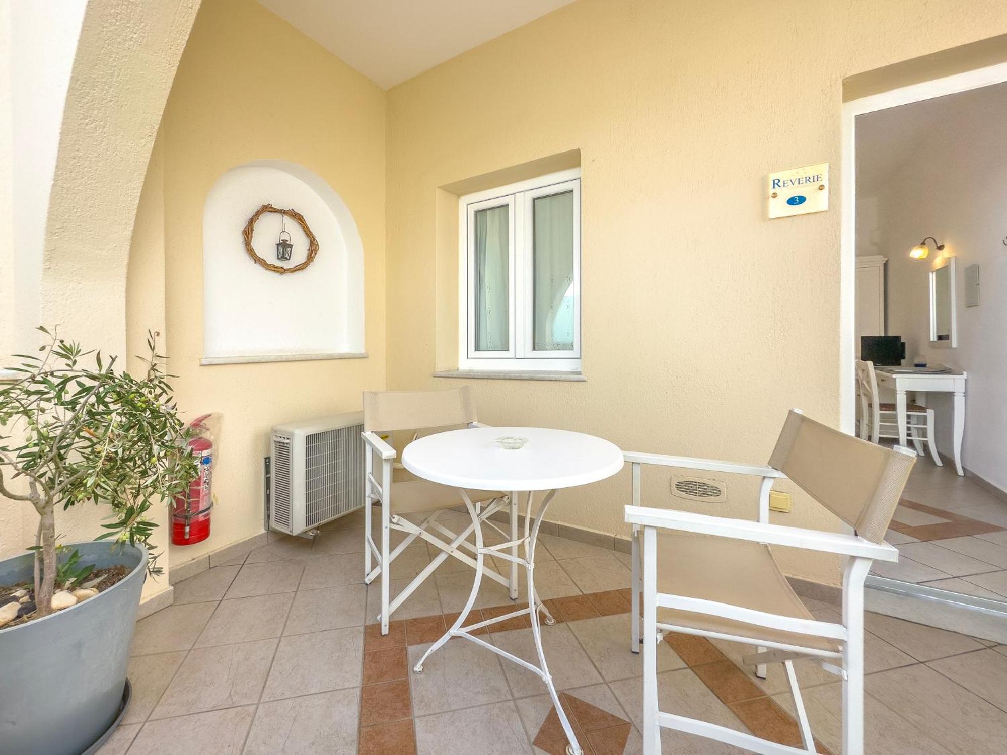 Reverie Santorini Hotel Firostefani Eksteriør billede