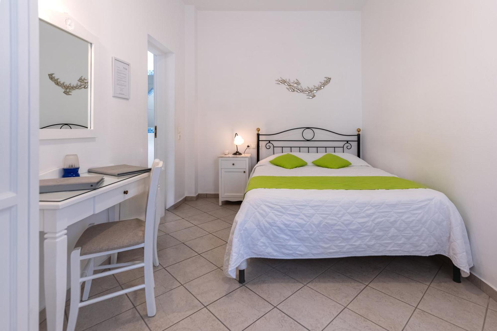Reverie Santorini Hotel Firostefani Værelse billede